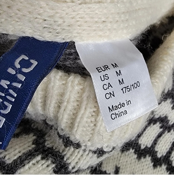 divided H & M printed wool blend pull over grandpa sweater size medium - Picture 3 of 4